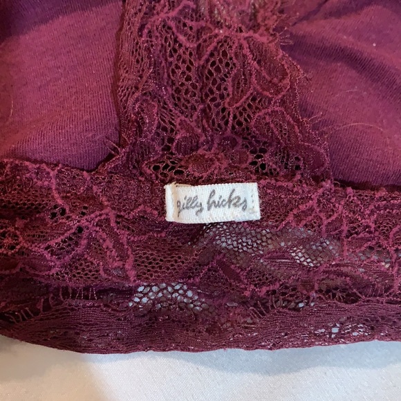 Maroon bralette - Picture 3 of 5